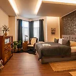 Sting Boutique Apartment *